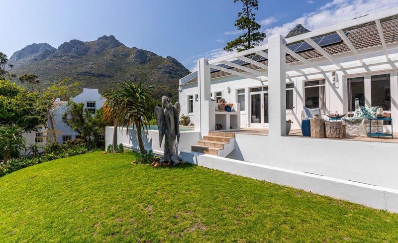 4 Bedroom Property for Sale in Hout Bay Western Cape